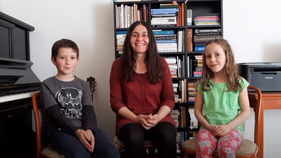 2020-04-26 22_04_29-Detská besiedka 6 - YouTube